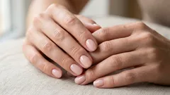 Manicure de Primavera 2026: Unhas na moda, num estilo de luxo discreto